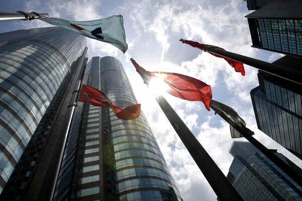 HK a top wealth management hub
