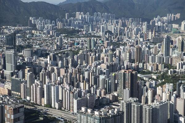 12 lease modifications recorded in Q2