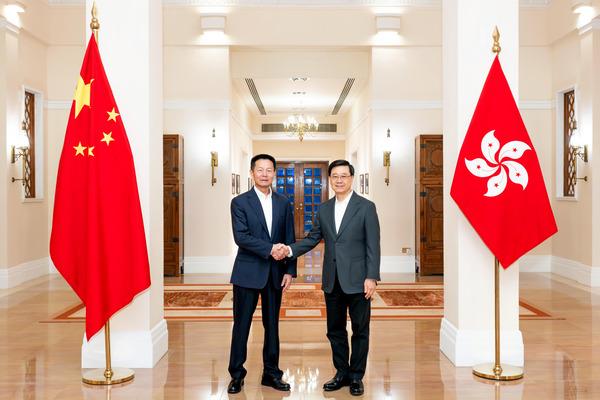 CE meets China securities regulator