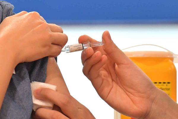 CE, officials get flu shots