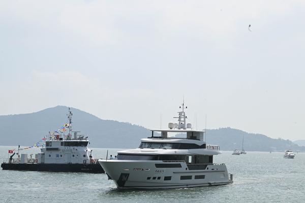 Southbound yacht scheme launches